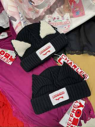 LOVERBOY - CHUNKY EARS BEANIE in Black