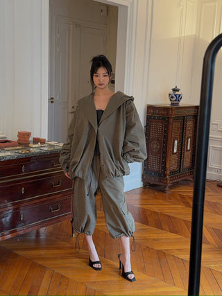 THE MANNEI - Cargo Trousers in Khaki
