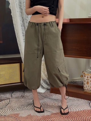 THE MANNEI - Cargo Trousers in Khaki