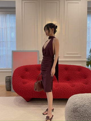 ROWEN ROSE - Jersey Short Dress with Plunging Neckline