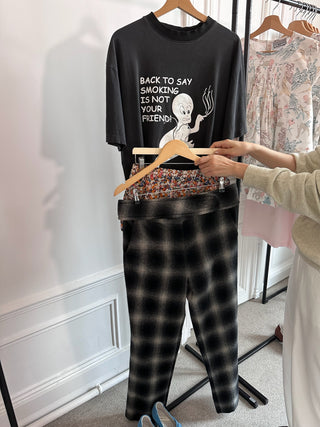ASHLEY WILLIAMS - T-Shirt in Ghost