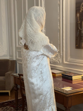 RXQUETTE - Dentelle Fine-Knit Scarf in Ivory