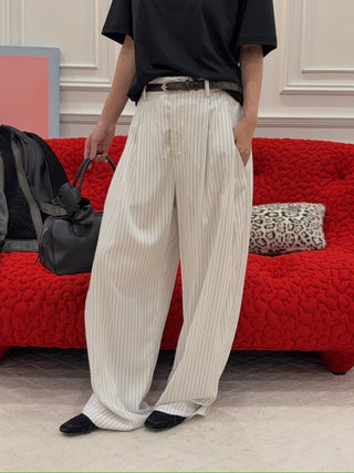 THE MANNEI - Pants in White