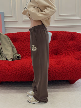 Sporty & Rich - NY Crest Embroidered Wide Sweatpant in Chocolate