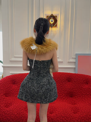 ALABAMA MUSE - Fur Scarf in Milk