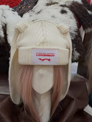 LOVERBOY - CHUNKY RABBIT BEANIE in ECRU
