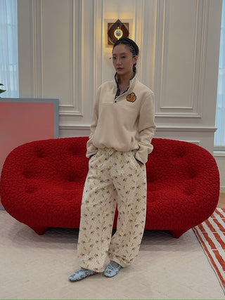 SPORTY & RICH - NY Crest Polar Sweatshirt in Cream