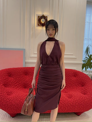 ROWEN ROSE - Jersey Short Dress with Plunging Neckline