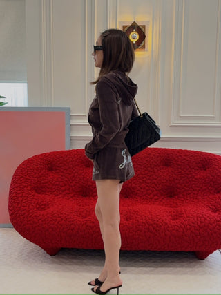 SPORTY & RICH X JUICY COUTURE - Juicy Script Velour Zip Hoodie in Chocolate