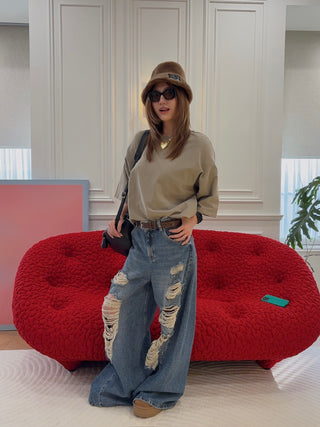 THE MANNEI CERGY T SHIRT