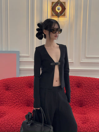 16ARLINGTON - Daye Cardigan in Black