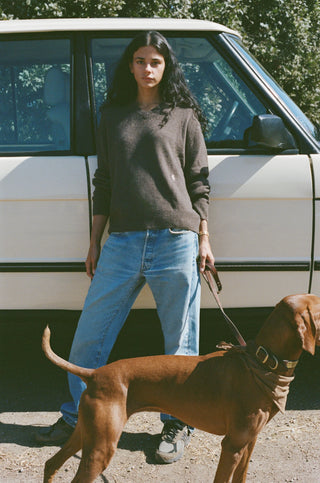 SPORTY & RICH - SRC Cashmere V-Neck Sweater in Toffee