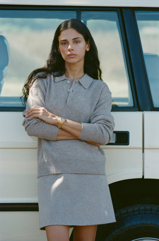 Sporty & Rich - SRC Cashmere Polo in Tapioca
