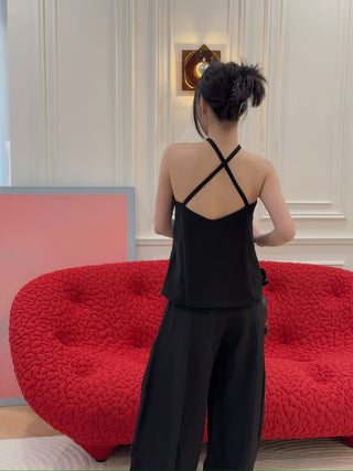 16ARLINGTON - Ivia Top in Crepe in Black