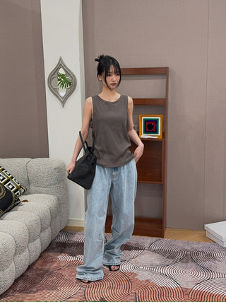 THE MANNEI - Denim Pants in Light Denim