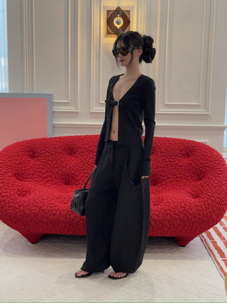 16ARLINGTON - Daye Cardigan in Black