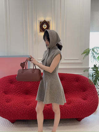 MAGDA BUTRYM - Knitwear tie scarf in beige
