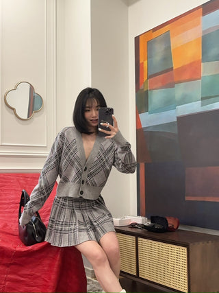 GIUSEPPE - WOOL TARTAN KNITWEAR CROP CARDIGAN / GREY