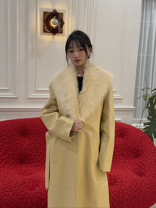 COMMON LEISURE YOU&ME TRENCHCOAT W/ SHEARLING LAPEL