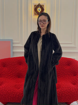 THE LAURENT - ROW DEEP BROWN ROUND FUR COAT / MAHOGANY