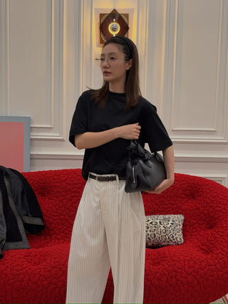 AYA MUSE - Boxy T-shirt in Black