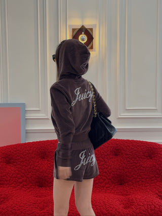 SPORTY & RICH X JUICY COUTURE - Juicy Script Velour Zip Hoodie in Chocolate