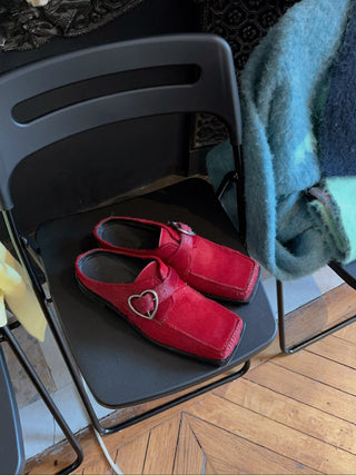 MARTINE ROSE - SQUARE TOE BUCKLE MULE / RED