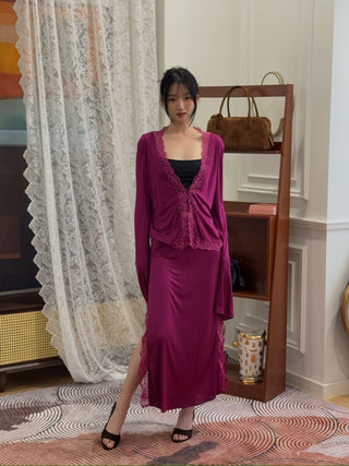 VAILLANT STUDIO FLAIRED SLEEVE BLOUSE WITH LACE DETAIL