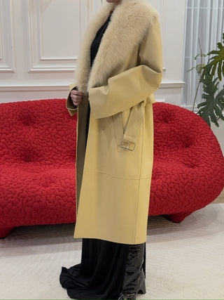 COMMON LEISURE YOU&ME TRENCHCOAT W/ SHEARLING LAPEL