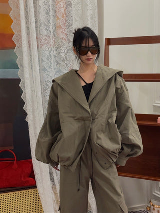 THE MANNEI - Oversized Jacket in Khaki
