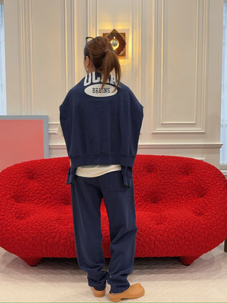SPORTY & RICH - Westwood Sweatpant in Navy