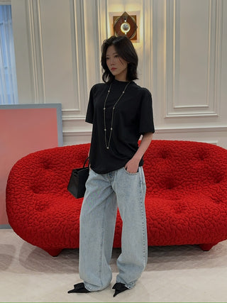 AYA MUSE - Boxy T-shirt in Black