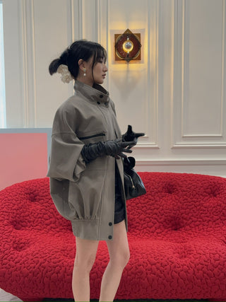 THE MANNEI - Snap-collar Bomber Jacket in Grey