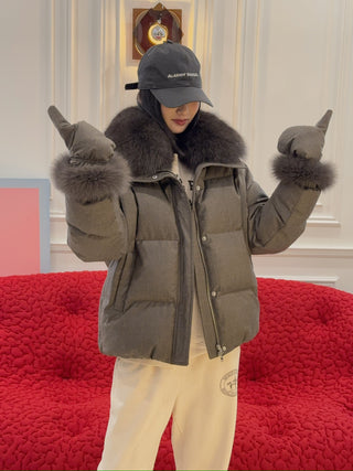 YVES SALOMON - Short down jacket with detachable fox fur collar and mittens