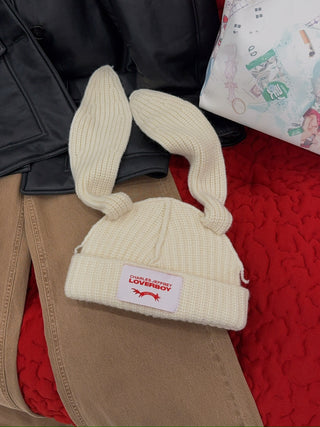 LOVERBOY - CHUNKY RABBIT BEANIE in ECRU