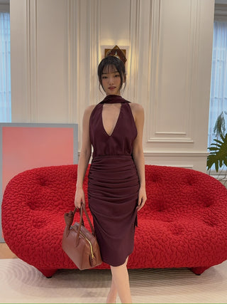 ROWEN ROSE - Jersey Short Dress with Plunging Neckline