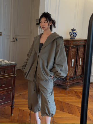 THE MANNEI - Cargo Trousers in Khaki