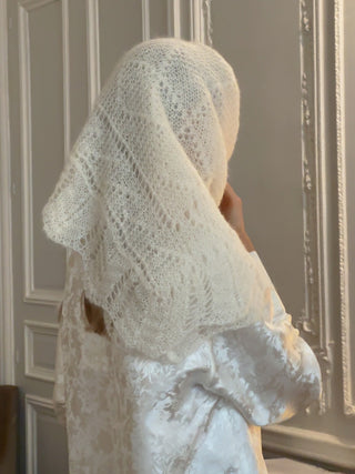 RXQUETTE - Dentelle Fine-Knit Scarf in Ivory