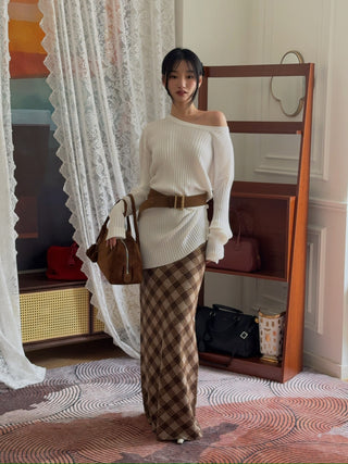 MAGDA BUTRYM - Brigitte in Light Brown Suede with Flower Charm