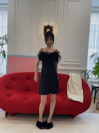 SLEEPER -POM KITTEN HEEL MULES WITH FEATHERS IN BLACK