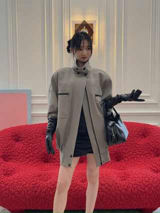 THE MANNEI - Snap-collar Bomber Jacket in Grey