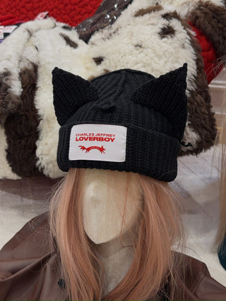 LOVERBOY - CHUNKY EARS BEANIE in Black
