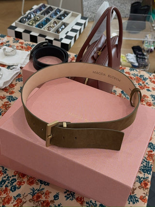 MAGDA BUTRY - Minimalist brown suede belt in gold