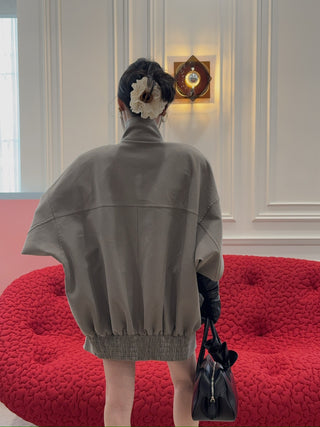 THE MANNEI - Snap-collar Bomber Jacket in Grey