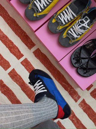 ABRA - Ballerina Sneaker in Blue/Red