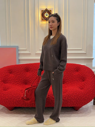 Sporty & Rich - SRC Cashmere Trousers in Toffee