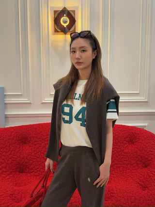 SPORTY & RICH - SRC Cashmere V-Neck Sweater in Toffee