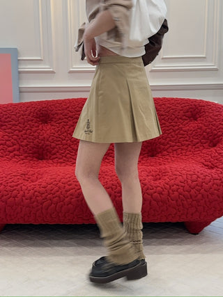 SPORTY & RICH - Vendome Box Pleat Skirt in Beige