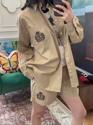 SPORTY & RICH - H&W Crest Oversized Shirt in Light Tan