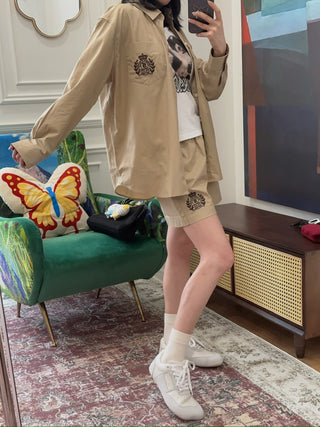 SPORTY & RICH - H&W Crest Oversized Shirt in Light Tan